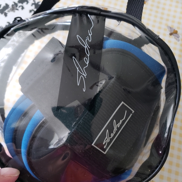 Shedrow fetlock boots size full - Picture 1 of 3